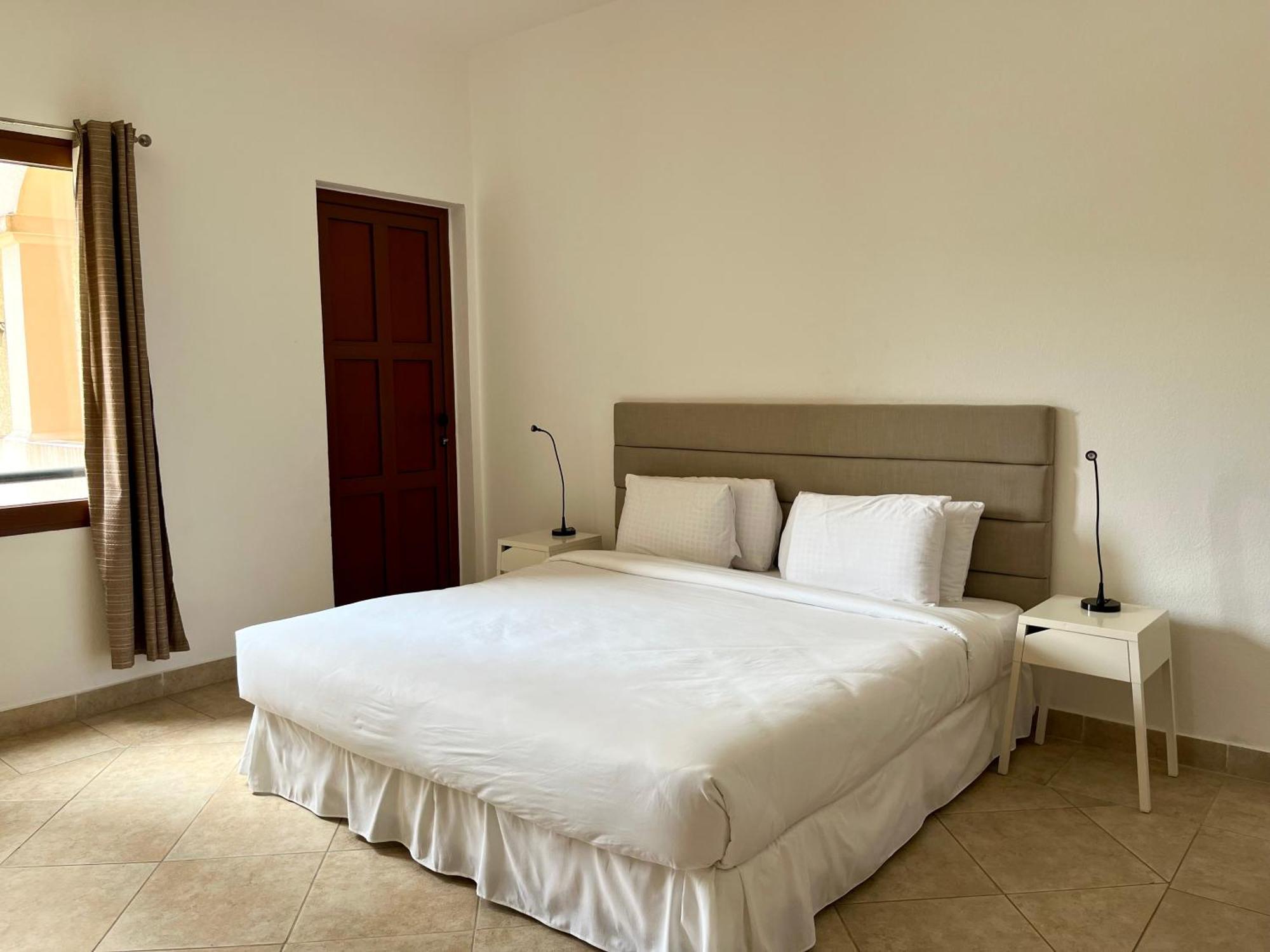 The Hotel Porto Cupecoy Philipsburg  Exterior photo