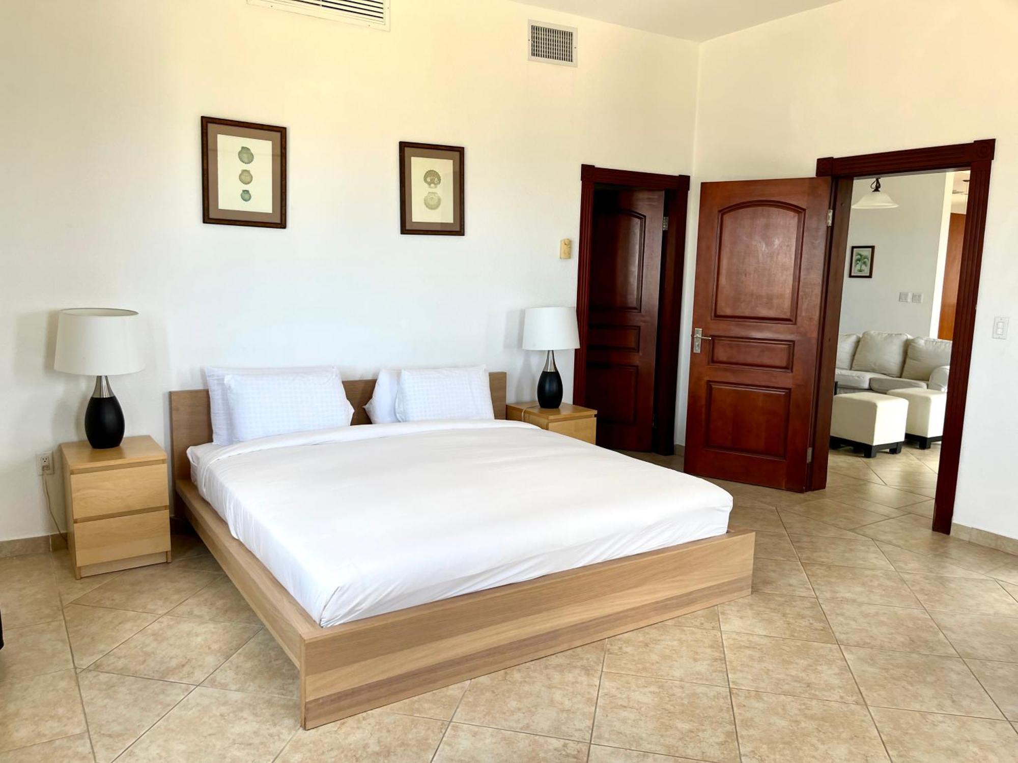 The Hotel Porto Cupecoy Philipsburg  Exterior photo