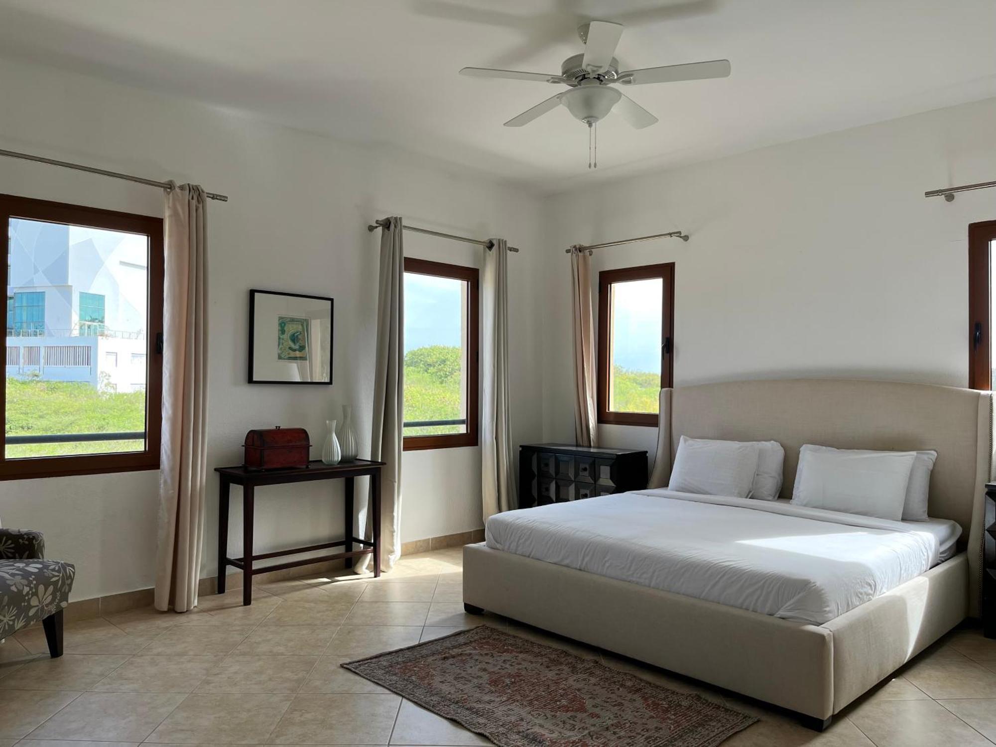 The Hotel Porto Cupecoy Philipsburg  Exterior photo